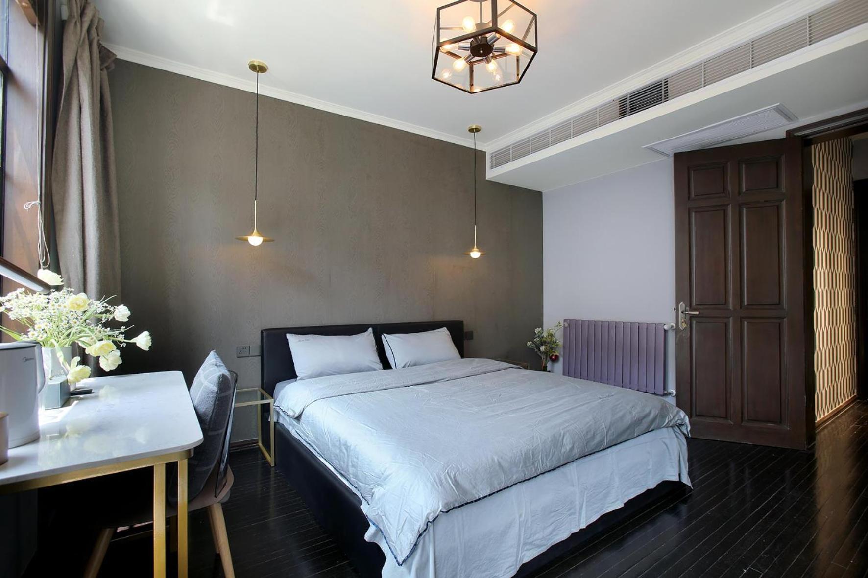 Downtown Hills Boutique - Near Metro Line 7, Exit 3, Changping Road Guest house Shanghai