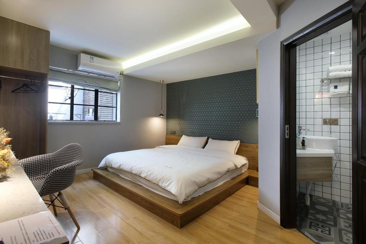Guest house Downtown Hills Boutique - Near Metro Line 7, Exit 3, Changping Road 3*